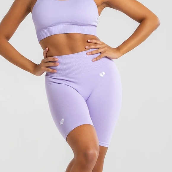 Women’s best lilac seamless shorts - Picture 4 of 4